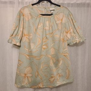 3 for $20 Sale! Ava & Viv Floral Top